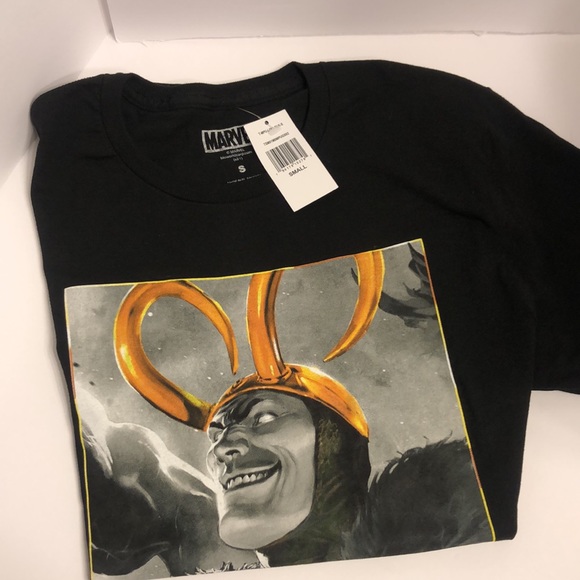 Marvel LOKI GOLDEN HORNS Black T-Shirt Size S Small NWT Officially Licensed - Picture 3 of 4